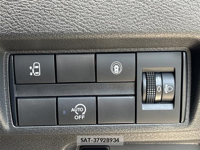Nissan ROOX 2022 8687559-9