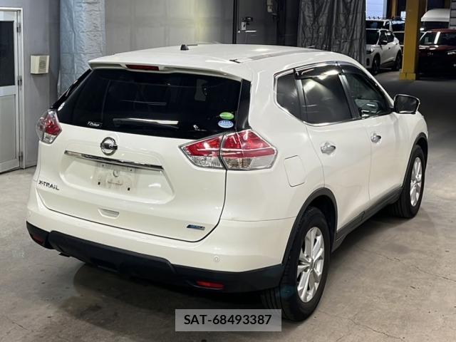 Nissan X-TRAIL 2015 8926346-5