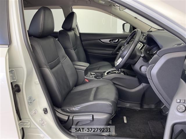 Nissan X-TRAIL 2017 8929623-3