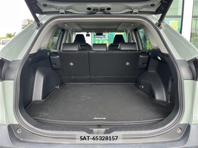 Toyota RAV4 2022 8709430-12