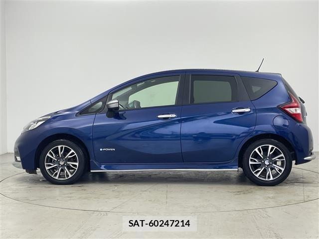Nissan NOTE 2018 8912890-2