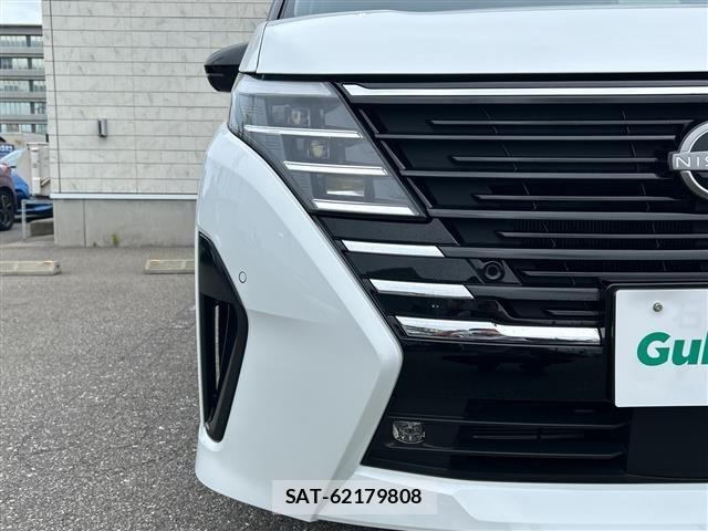 Nissan SERENA 2025 8927258-13