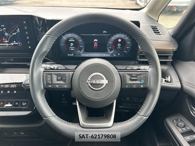 Nissan SERENA 2025 8927258-16
