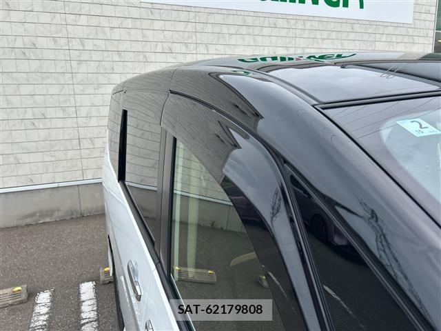 Nissan SERENA 2025 8927258-21