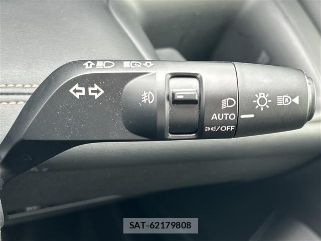 Nissan SERENA 2025 8927258-24