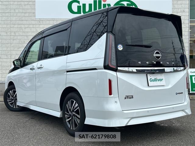 Nissan SERENA 2025 8927258-30