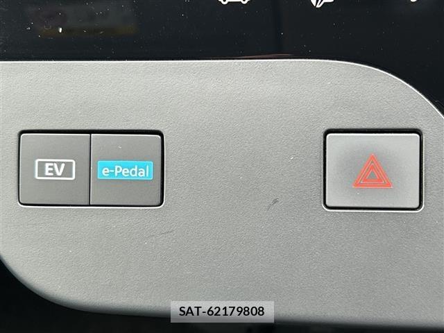 Nissan SERENA 2025 8927258-39