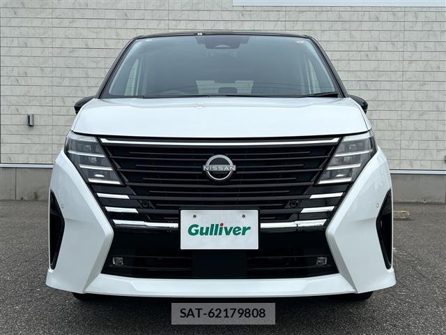 Nissan SERENA 2025 8927258-5