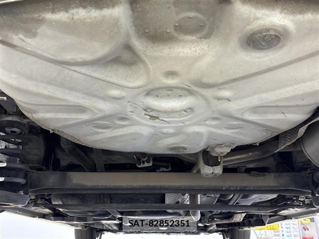 Toyota PRIUS 2015 8710281-13