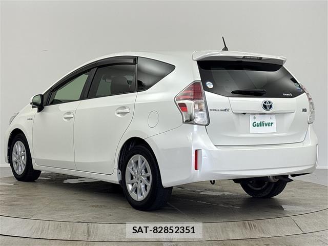 Toyota PRIUS 2015 8710281-2