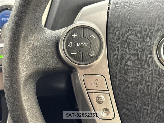 Toyota PRIUS 2015 8710281-3