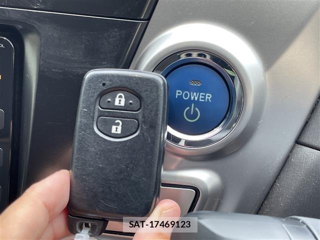 Toyota PRIUS 2012 8938653-18