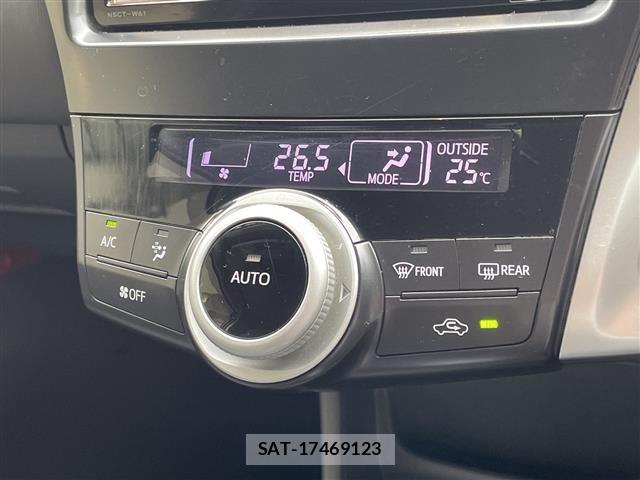Toyota PRIUS 2012 8938653-21