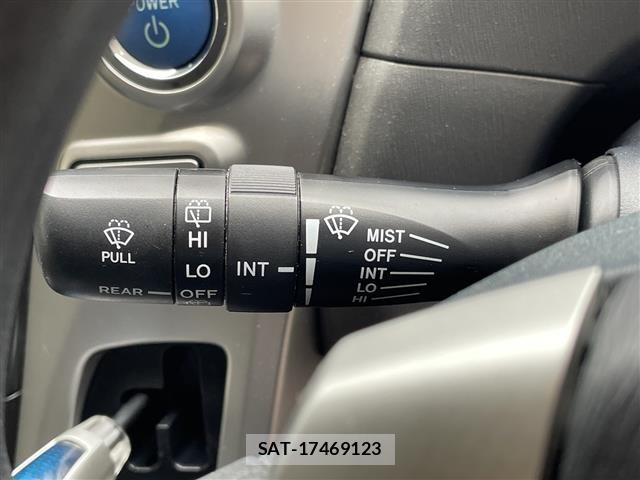 Toyota PRIUS 2012 8938653-6
