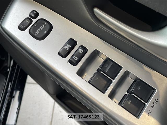 Toyota PRIUS 2012 8938653-8