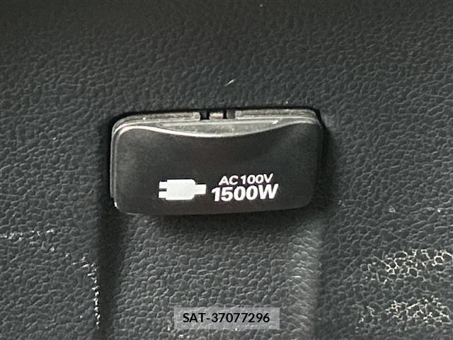 Toyota PRIUS PHV 2022 8915760-23