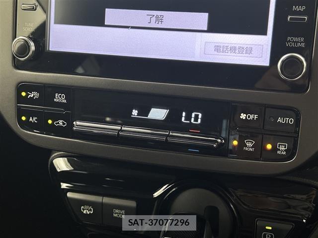 Toyota PRIUS PHV 2022 8915760-7