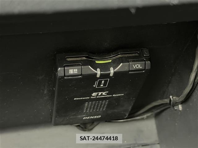 Toyota AQUA 2013 8705729-19