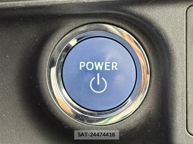 Toyota AQUA 2013 8705729-6