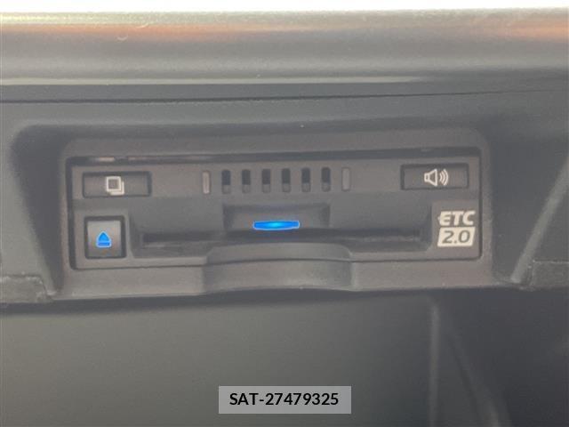 Toyota CROWN 2021 8680566-17