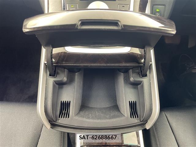 Toyota SAI 2014 8680735-9