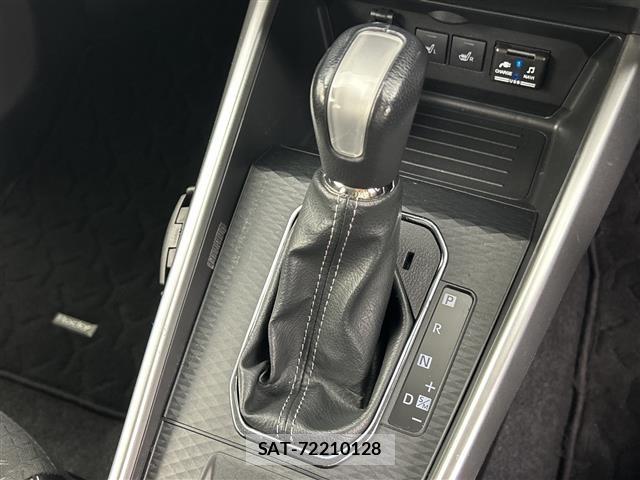 Daihatsu ROCKY 2022 8885187-9