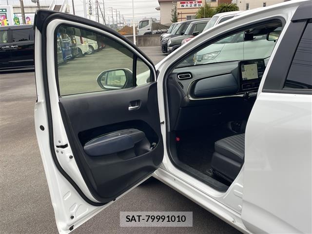 Toyota AQUA 2022 8705731-2