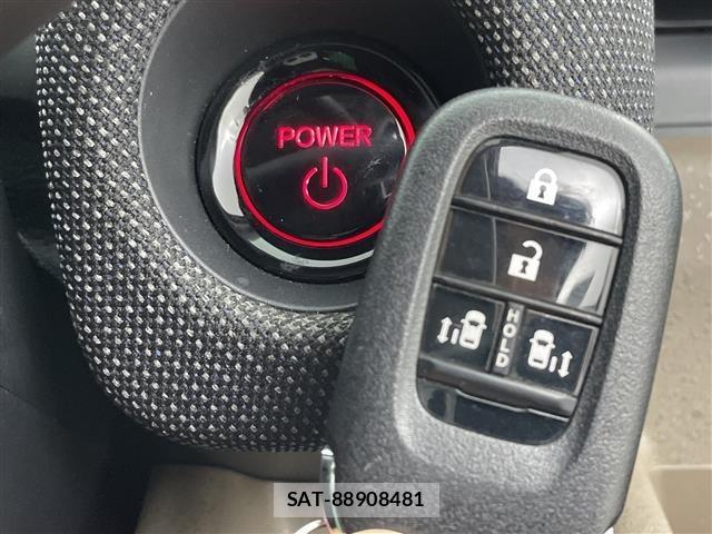 Honda FREED 2024 8684649-10