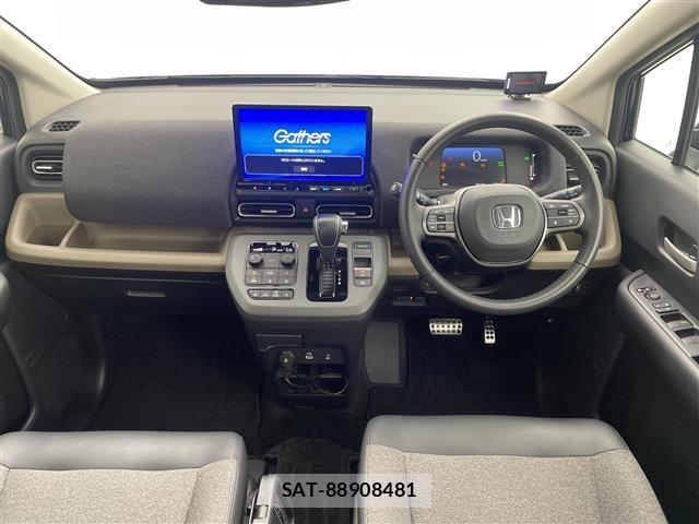 Honda FREED 2024 8684649-13