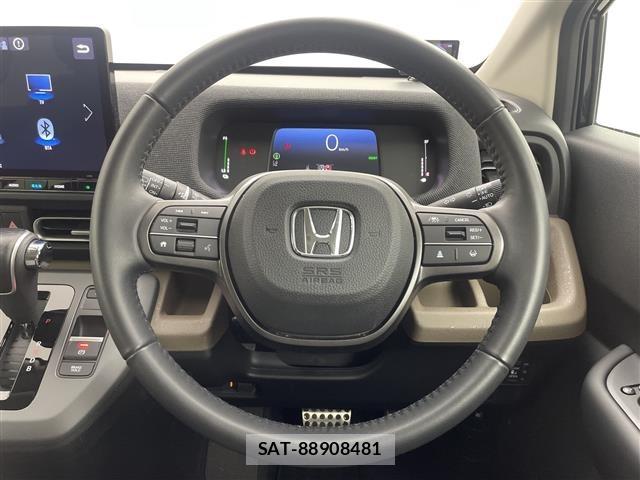 Honda FREED 2024 8684649-3