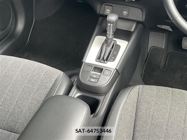 Honda FIT 2024 8922033-5