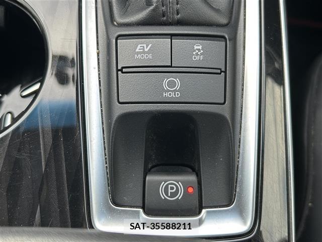 Toyota CROWN 2019 8680567-1