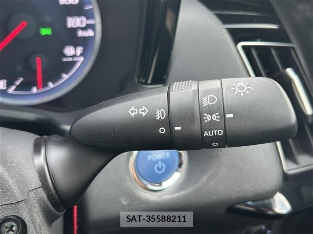 Toyota CROWN 2019 8680567-10