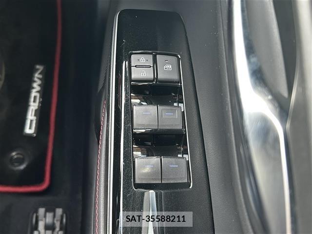 Toyota CROWN 2019 8680567-12