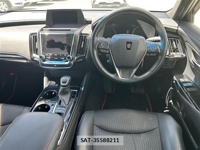 Toyota CROWN 2019 8680567-15