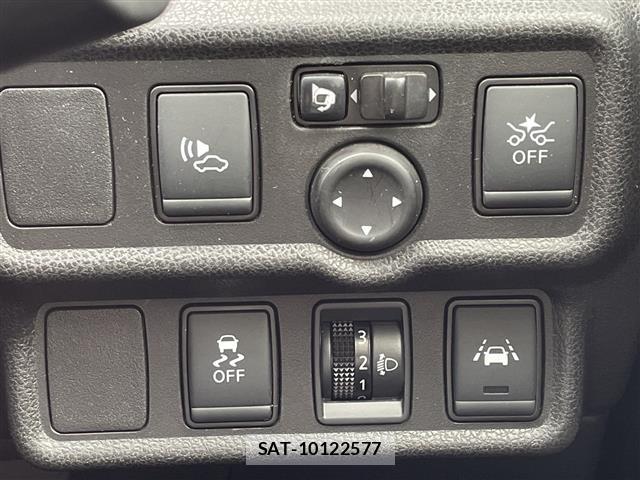 Nissan NOTE 2019 8912916-18