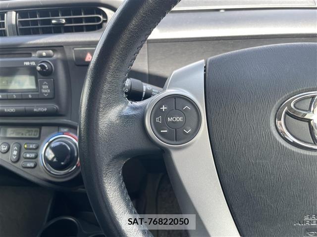 Toyota AQUA 2013 8705732-10
