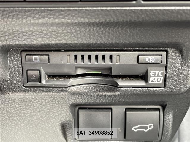 Toyota COROLLA CROSS 2021 8906518-10