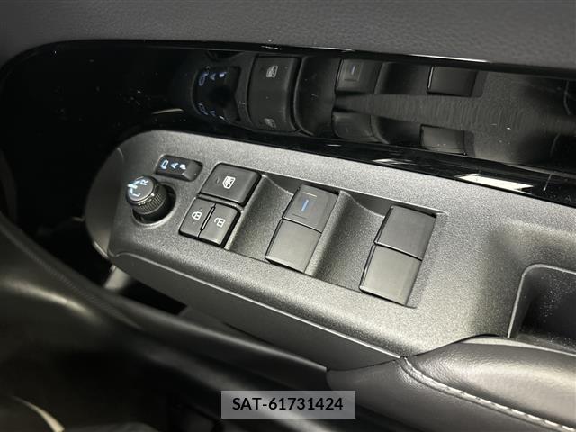 Toyota AQUA 2021 8705741-2