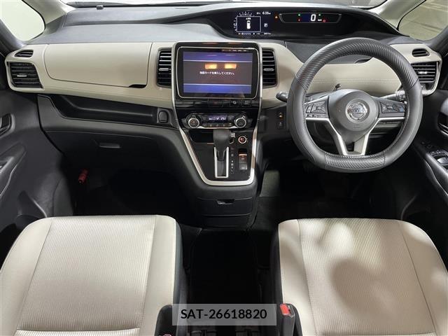 Nissan SERENA 2016 8927324-14