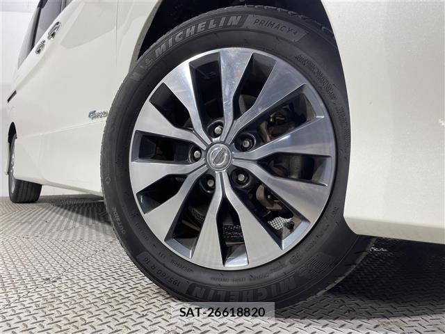 Nissan SERENA 2016 8927324-21