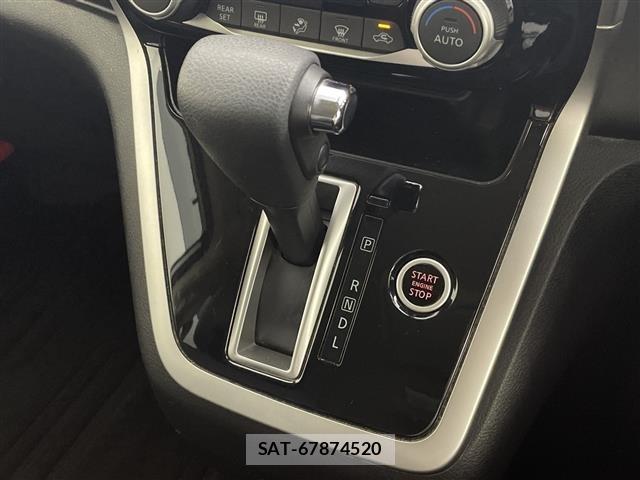 Nissan SERENA 2019 8927345-22