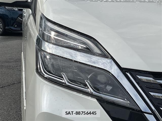 Nissan SERENA 2020 8927346-1