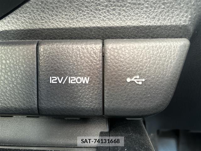 Toyota CAMRY 2023 8885439-10