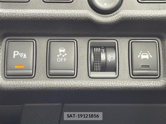 Nissan NOTE 2019 8912926-11