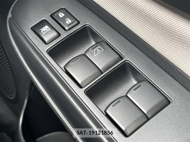 Nissan NOTE 2019 8912926-12