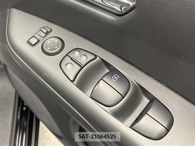 Nissan SERENA 2021 8927369-10