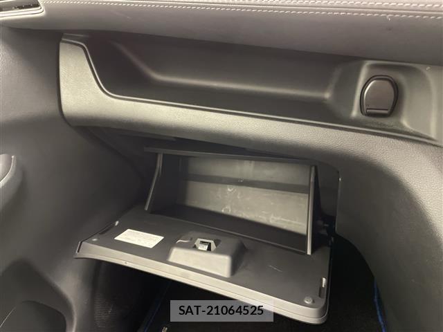 Nissan SERENA 2021 8927369-11