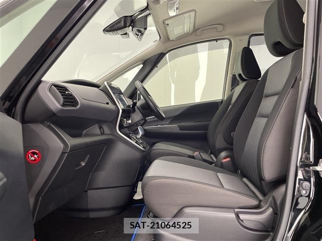 Nissan SERENA 2021 8927369-22