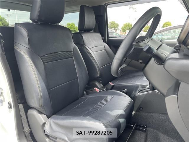 Suzuki JIMNY 2022 8748728-4